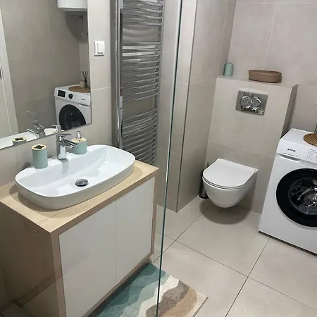 Garden Escape Zemun 公寓 *